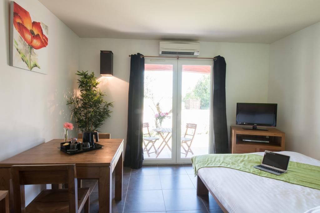 Hotel Domaine Le Milos Castries Zewnętrze zdjęcie